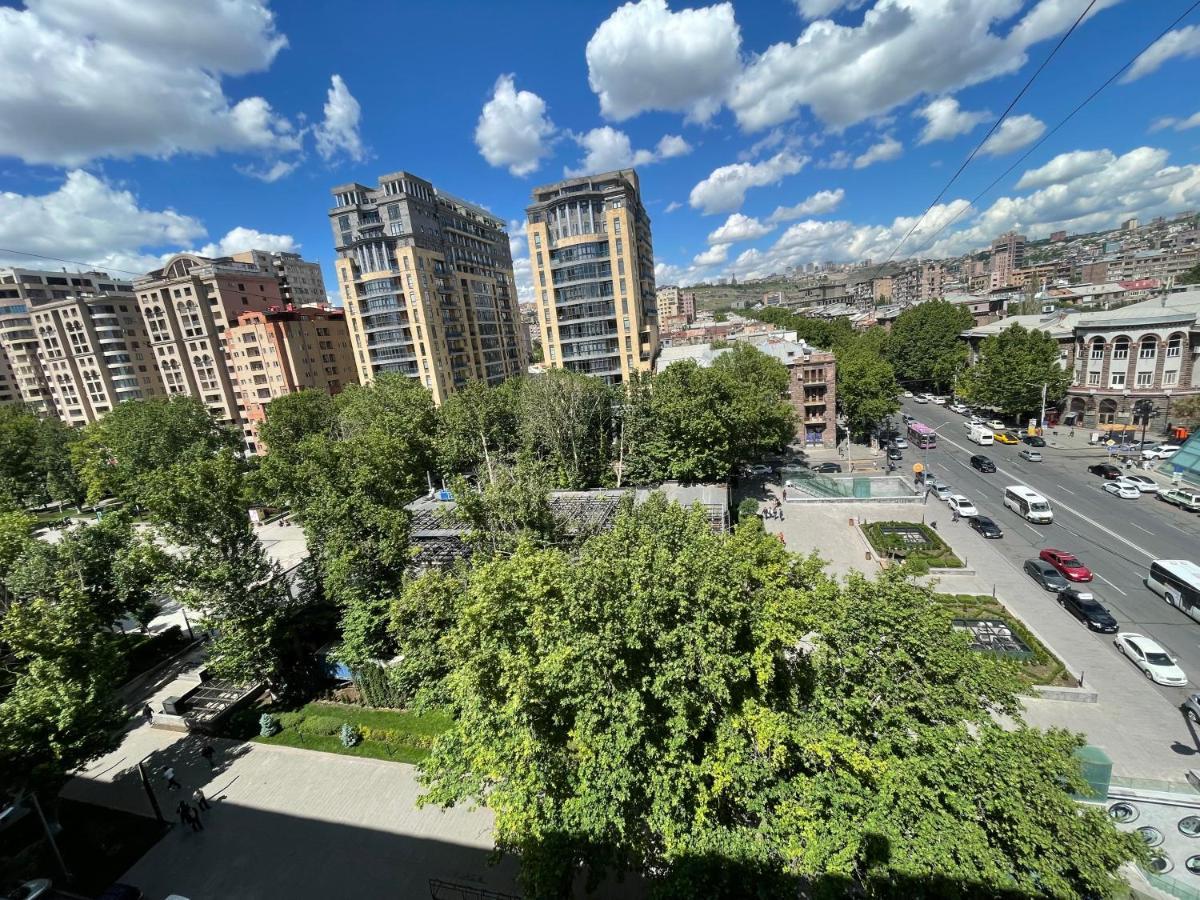 Panorama Apartments Ереван Экстерьер фото